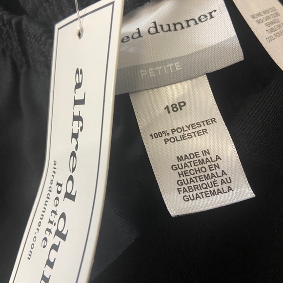 NWT Alfred Dunner Women's Pull On Elastic Waist Pants Black - Sz 18P - Picture 5 of 5